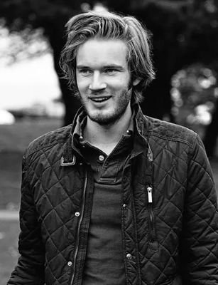 hey! free follow from @2Fab4Poods bc i think YOU are awesome♥♥check out my main if you can be bothered♥♥