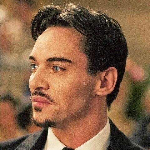 passion for books, cinema, fashion and...JONATHAN RHYS MEYERS
