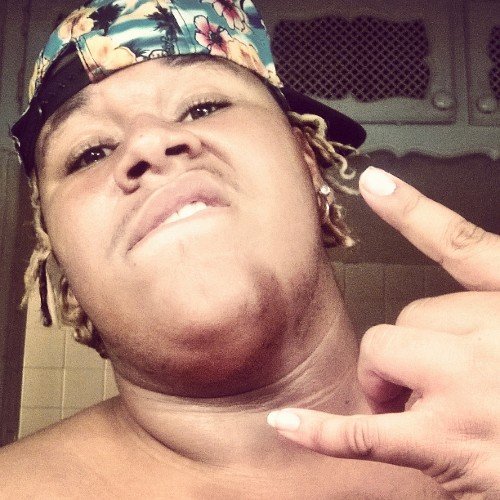 I'm kinda shy #teamfollowback #teamsmiley #teamgoodhair #teamfreak