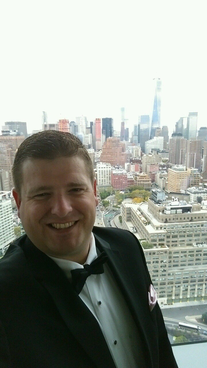 I've got 2 great kids, an awesome wife, a job I get to tweet about, and I'll try to keep it interesting!  Clouds are good at Dell|EMC.  My opinion is my own.