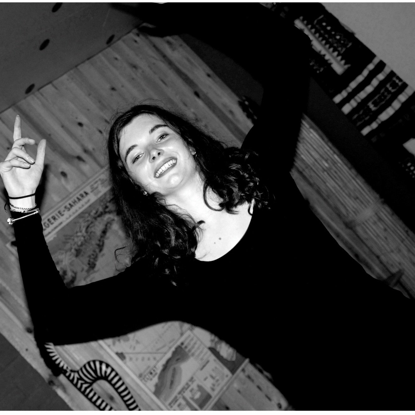 CorynLola's profile picture. 