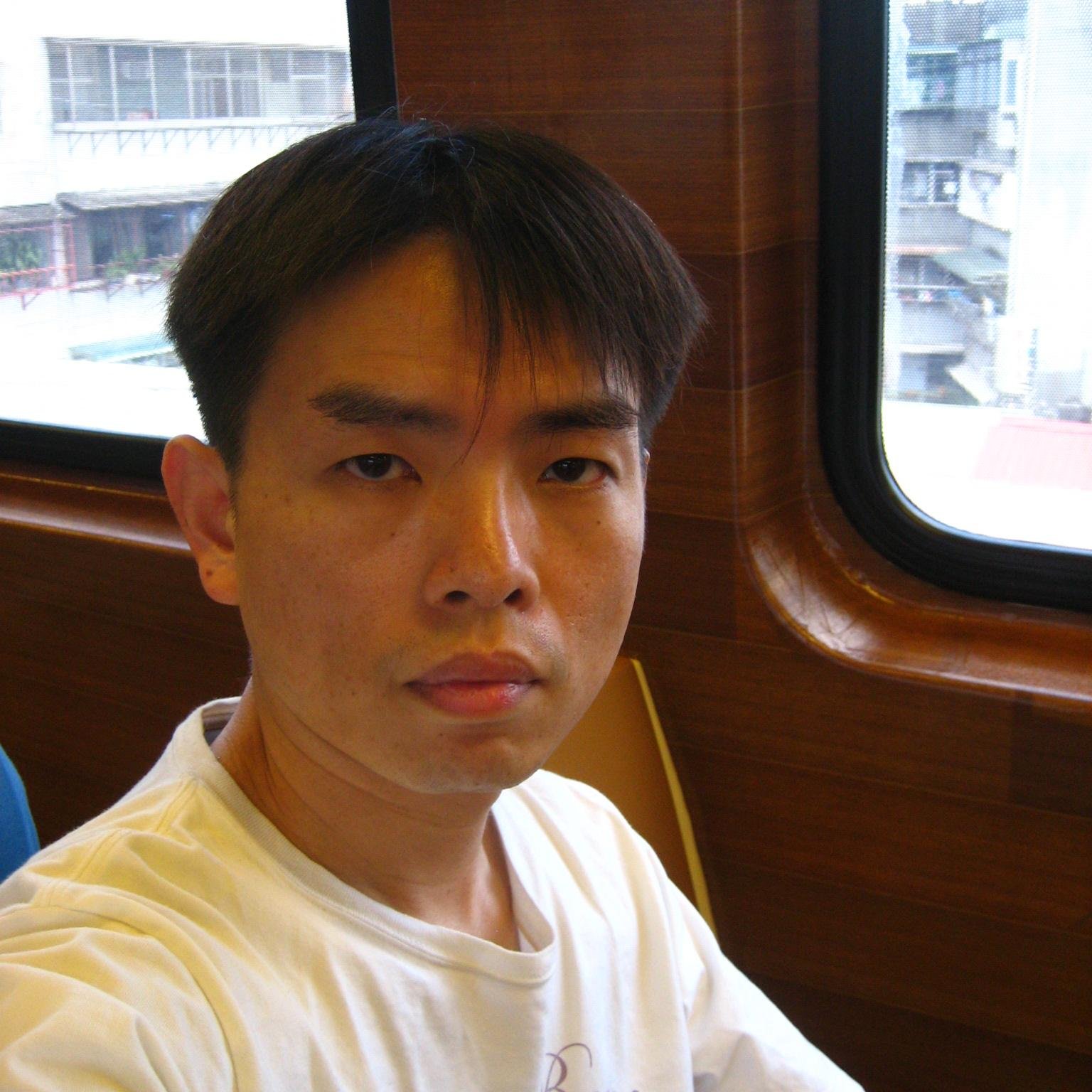 atia661's profile picture. 就是我麻