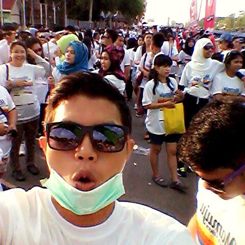 I Jalani Hidup dengan Penuh KETULUSAN dan KERIDHOAN I