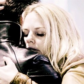 OUAT FAN #CaptainSwan #hookers #captaincharming http://t.co/h3qOhtQpUc