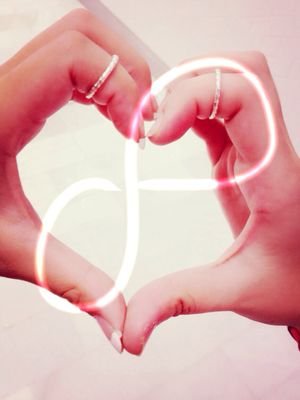 sequetq's profile picture. Simplemente vivir cada momento al máximo sin importar las consecuencias, en eso consiste la felicidad ;) SIGUEME Y TE SIGO