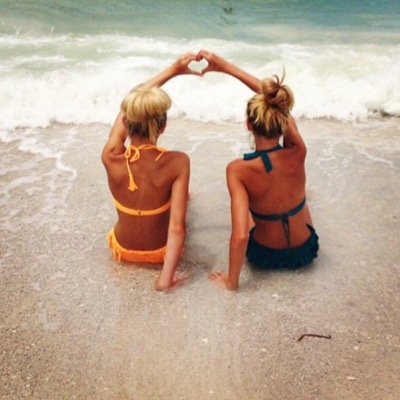 DanceMomsPact's profile picture. I'll stop loving Dance Moms when pigs fly.