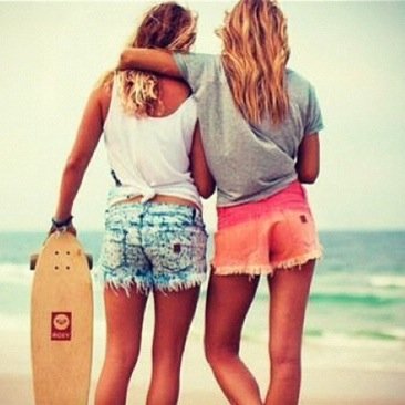 2 girls expressing their thoughts. Advisors.