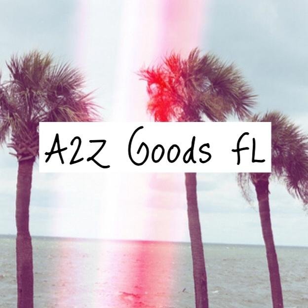We sell new and gently pre-owned clothing, shoes, household items, and vintage and antique finds from Tampa Bay, Florida. Check us out on eBay!