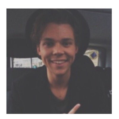 free follow from @letsluke because you're dayummmm cuuuute todayy