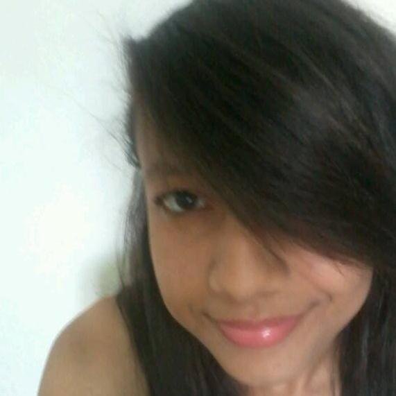 elaineraquell's profile picture. 