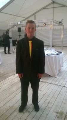 damiandefrenne's profile picture. i m 14 years old and my hobby is horse riding and softair and my instagram is damian defrenne