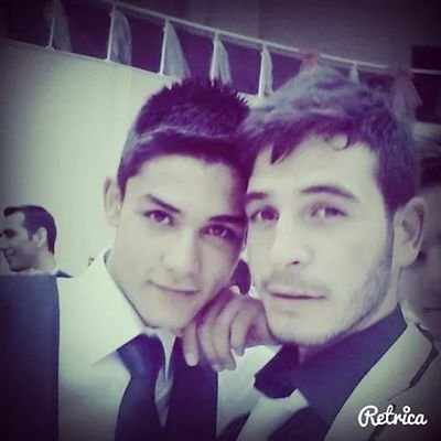 https://t.co/9LwoIG1W4P :) :* http://t.co/eYlkmjiyoz :) :*