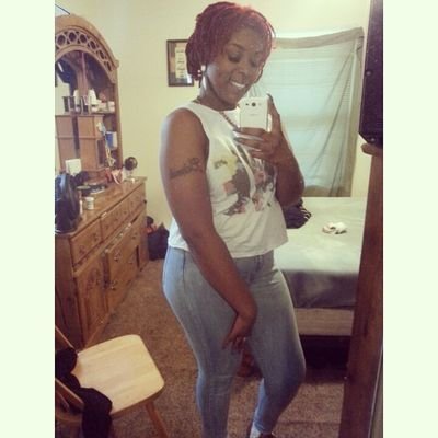 TheyLove_Dion's profile picture. Family First . Always Watch Ya Hustle and Stay Pretty ✨