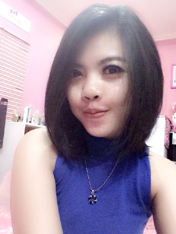 Seorang wanita biasa , yang punya sejuta harapan dan keinginan :)) #BEMIRACLE