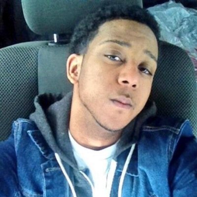 B_Smiless's profile picture. an experiment in progress - B_smiless.