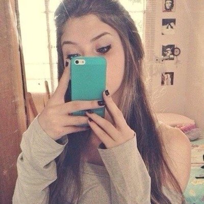 ela é da night , praia , rap , sabe viver ❤️