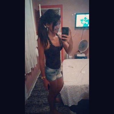 Ainda que eu andasse pelo vale da sombra da morte não temerei mal algum pois sei que TU estás comigo .