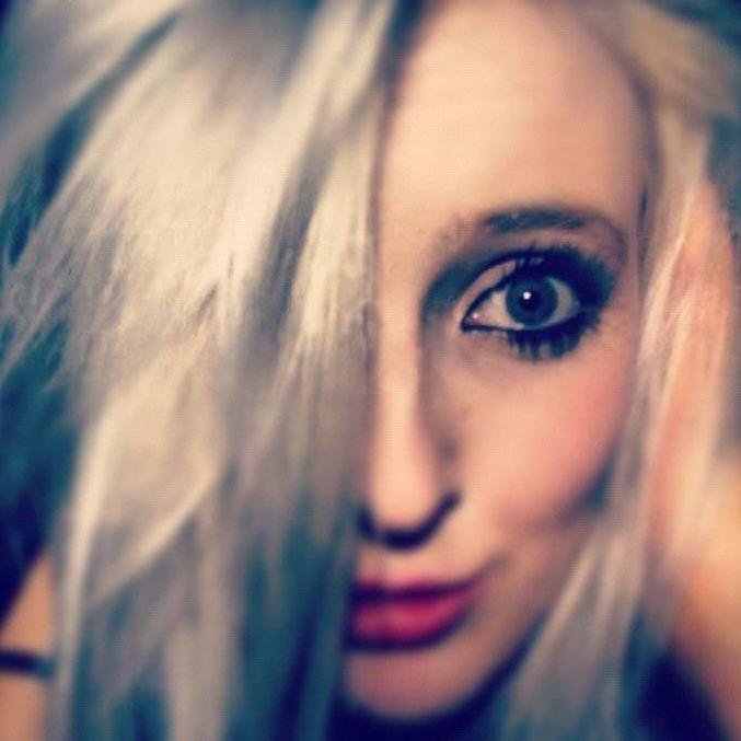 Caoimhe_Convery's profile picture. ღ All the world's a stage ღ Dancer, Actress. Just loving life. Snapchat: Caoimhe353 Instagram: Keevs353 ツ