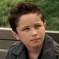 Ben my mom @_Lisa_Braeden_ always protects me no matter what gets in our way didnt think all this was real till now @HellBoundDeanW is back [SPN21+MCRP