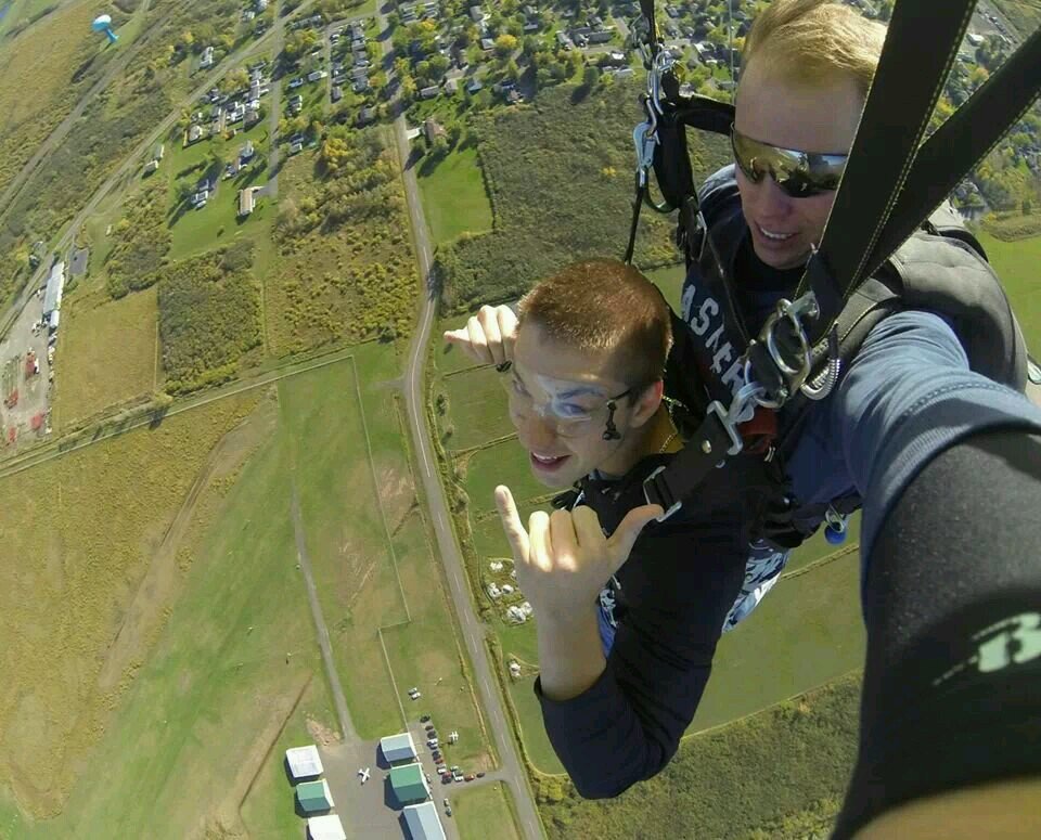 garrettschultz3's profile picture. UMD student. Loving life