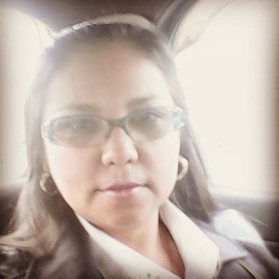 Administradora de Empresas, de pensamiento libre y corazón abierto