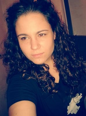 No dejes de creer que una canción puede cambiar el mundo. Por muy negro que este el cielo, encima siempre hay estrellas. #18