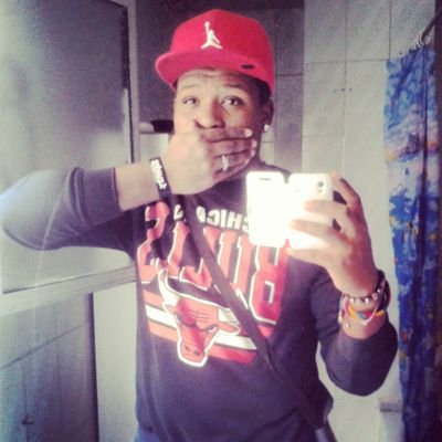 La gente piensa que por ser de un pais sudamericano y tengo que ser lo peor, pero canvian de opinion cuando me conocen de verdad