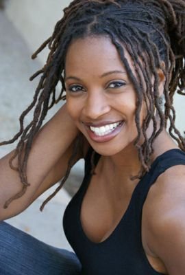 ShanolaH_Rp's profile picture. 