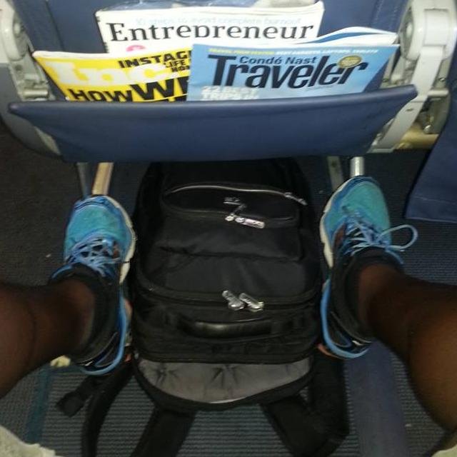 - i Travel, i Dance, i Love people - IT Guy