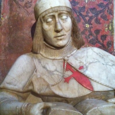 Lector empedernido, viajero impenitente, amante desafortunado y el peor en apalabrados.