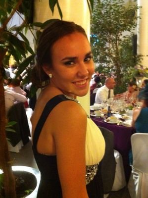 lurdita_13's profile picture. Futura veterinaria, romántica empedernida y amante de cada rincón de mi segunda tierra, Extremadura