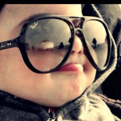 إذا وضعت أحداً فوق قدره ، فتوقع منه أن يضعك دون قدرك ! ★ علي بن أبي طالب