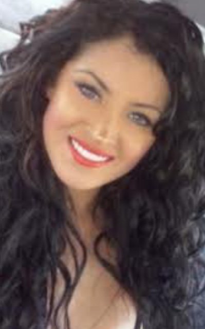 @MicheilleSoifer  bella de pies a la cabeza, cn un corazon enorme ! ahora mismo sta de integrante en ls #Leones en @estoesguerra_tv !  #nossigue