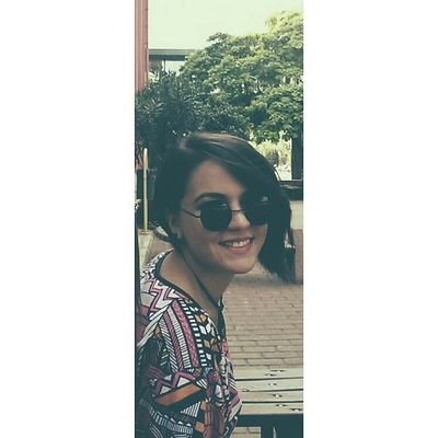 Hayat kısa, kuşlar uçuyor.