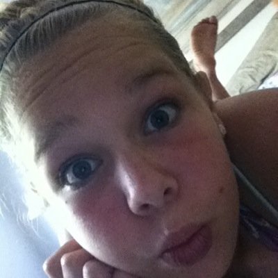 taken,pink,hawwt i am ariana grandes cousin!