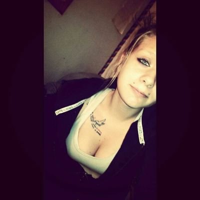 snapchat me;  Kirstan_faggot 
,✌