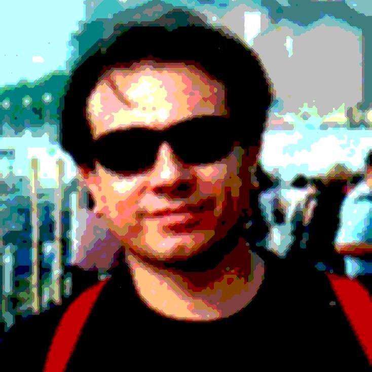 Chakchoffen's profile picture. Diseñador teatral, fotógrafo, artísta plástico y experto en producción técnica teatral