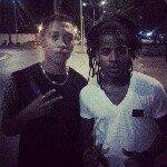 rapper : R.J.R 
artiest - voor boekingen tmdrecords@hotmail.com