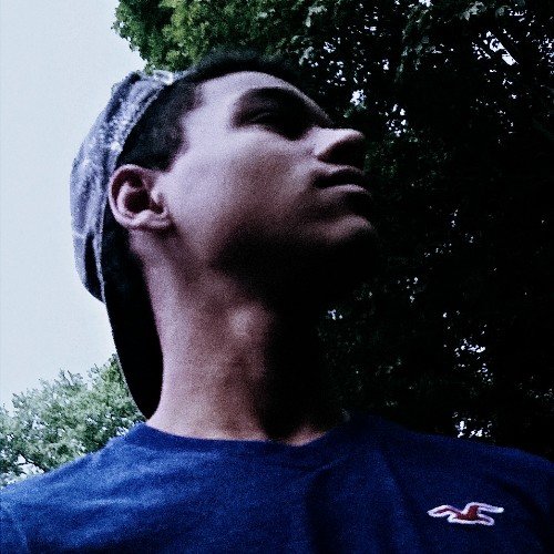 futbol_vida07's profile picture. I see you stalking just push the follow button right now I'll give you a shout out #R.I.P SOSA  follow me on instagram @futbol_vida