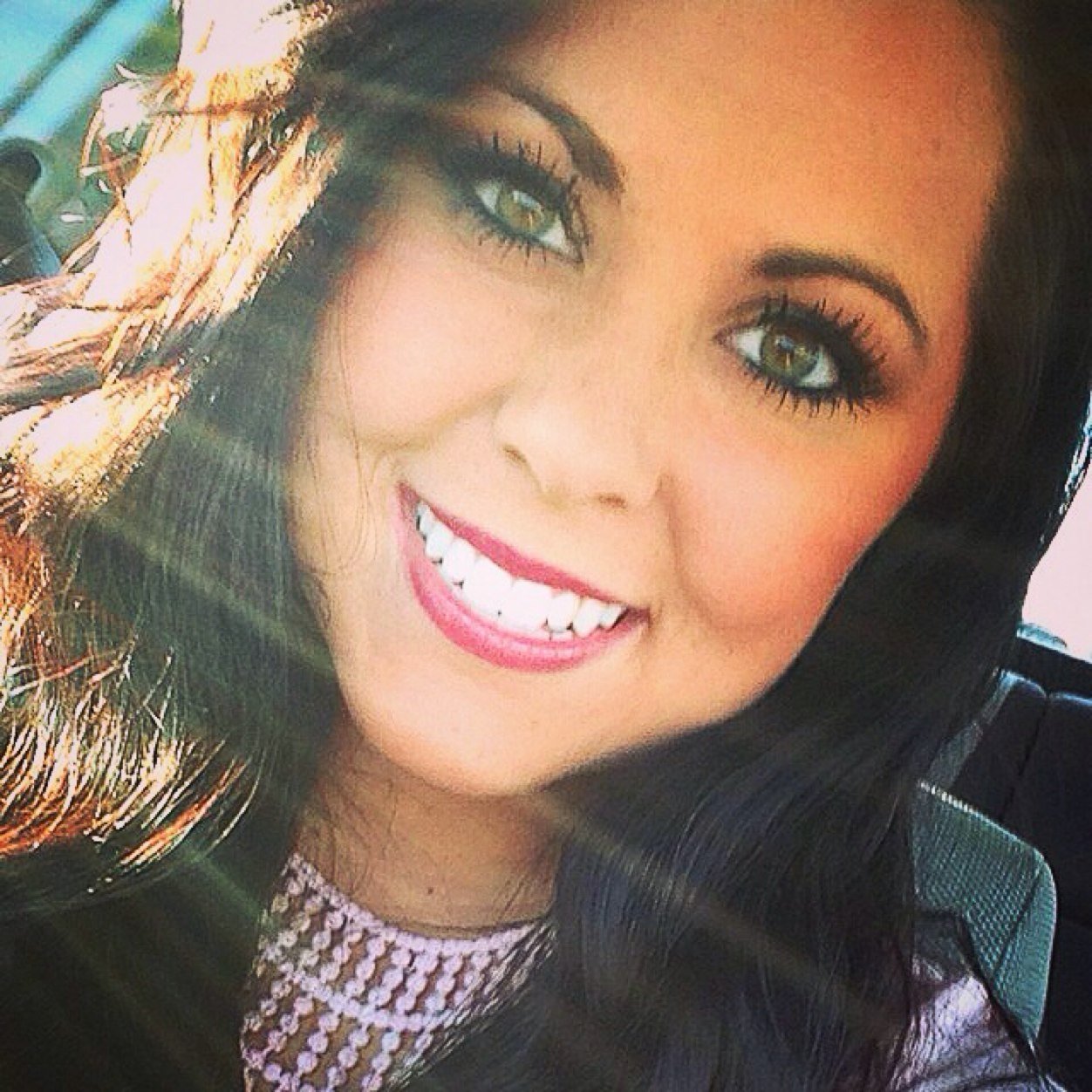 carlyshampton's profile picture. 