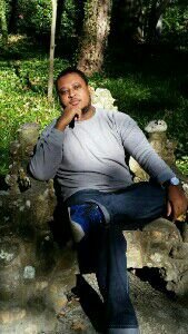 ImmaculateLogic's profile picture. Intellectual by design, down to earth by choice.
Perception is a glass that is both full and empty at the same time
skype me -- immaculatelogic