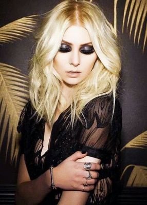 My_Momsen's profile picture. Twitter dedicado a @TaylorMomsen e ao @TPROfficial             ~~~                          Twitter dedicated to @TaylorMomsen and @TPROfficial