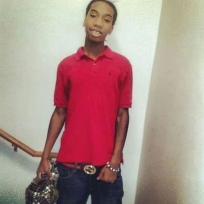 I'm 18 birthday Dec. 2 #Sagittarius  #Rapper #relationship 10.25  #teamfollowback #Boss