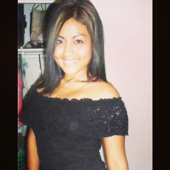 No hay silencio que DIOS no entienda, Ni tristeza que el no sepa, No hay AMOR que el ignore, Ni lagrimas que no valore, porque El Siempre esta Contigo