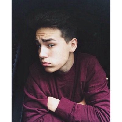 dm me an avi and ill find you a header :)