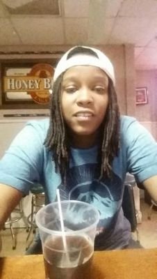 Thereallee21's profile picture. 