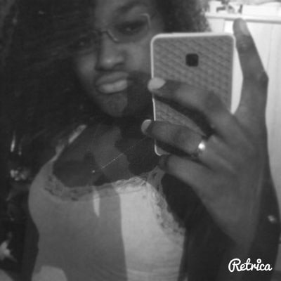 Brilhando em vida sorrindo a toa só vibrando amor e paz (8'