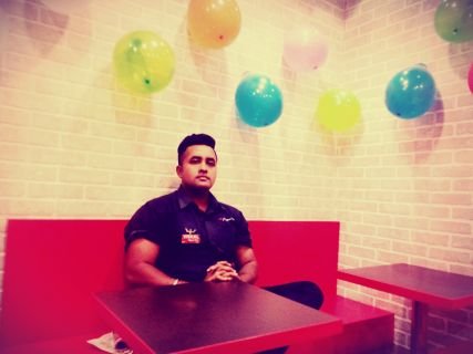 Hi Friends I'm 22.My Dream Is To Become A Chef But Here In No opportunity For Me So I'm Looking For A Good Chance :) If It Is Given To Me I Can Prove Myself :)