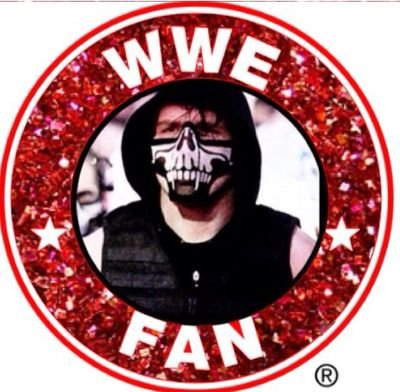 wwe fan, future diva. luv all the divas. #thankyoupunk ,my idols are brie, dean,and Lita