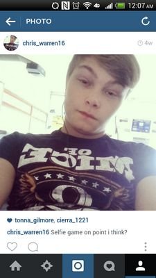 hottopicismine's profile picture. It's like there's cancer in my blood...